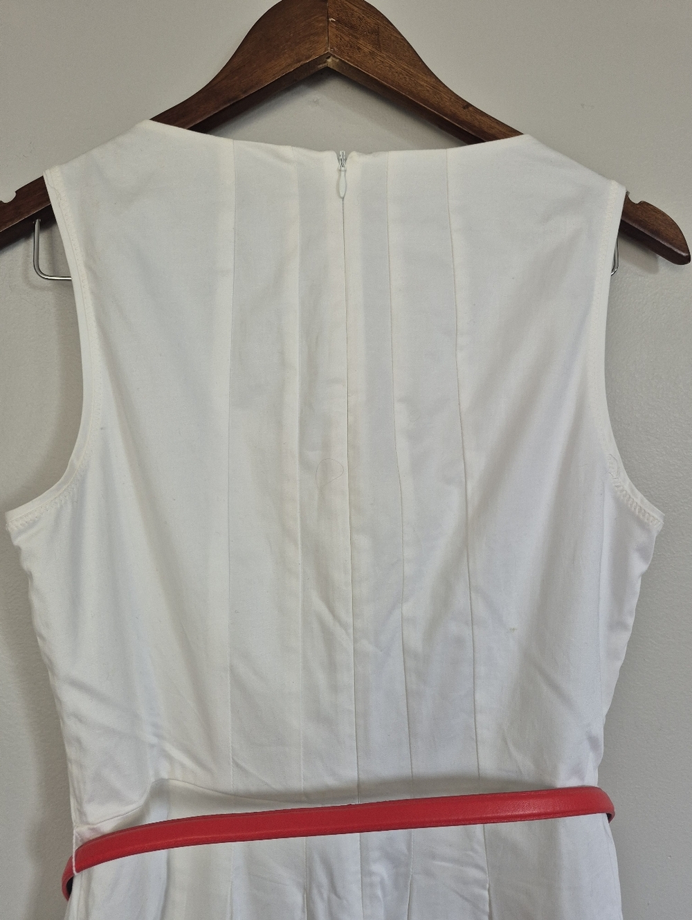 Oasis White Cotton Sleeveless Dress Accordian Pleats Red Belt Lined Size 10 - Picture 7 of 11